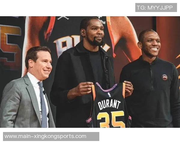 杜兰特分享个人理念:赋能他人是我追求的目标与信念 杜兰特分享个人理念:赋能他人是我追求的目标与信念