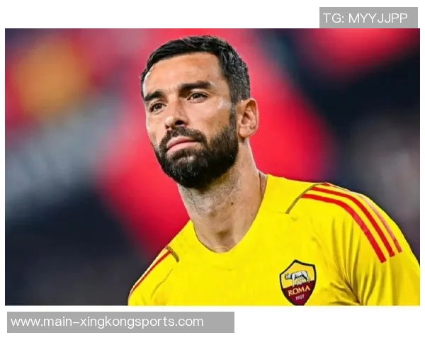 罗马门将斯维拉尔荣膺九月最佳球员表现出色仅失两球 罗马门将斯维拉尔荣膺九月最佳球员表现出色仅失两球