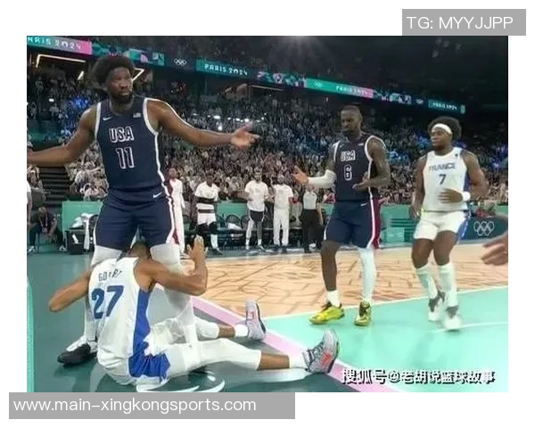 媒体人调侃恩比德三分球罚球独特方式引发热议 媒体人调侃恩比德三分球罚球独特方式引发热议